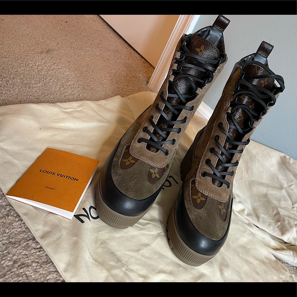 Louis Vuitton Laureate Platform Desert Boot